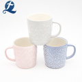 Chávena de cerâmica com alça e design moderno de vendas quentes